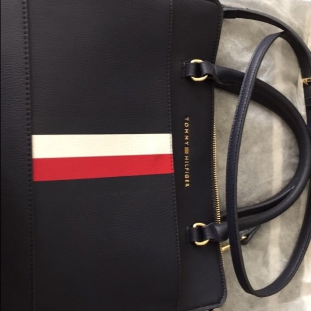 Tommy Hilfiger Purse